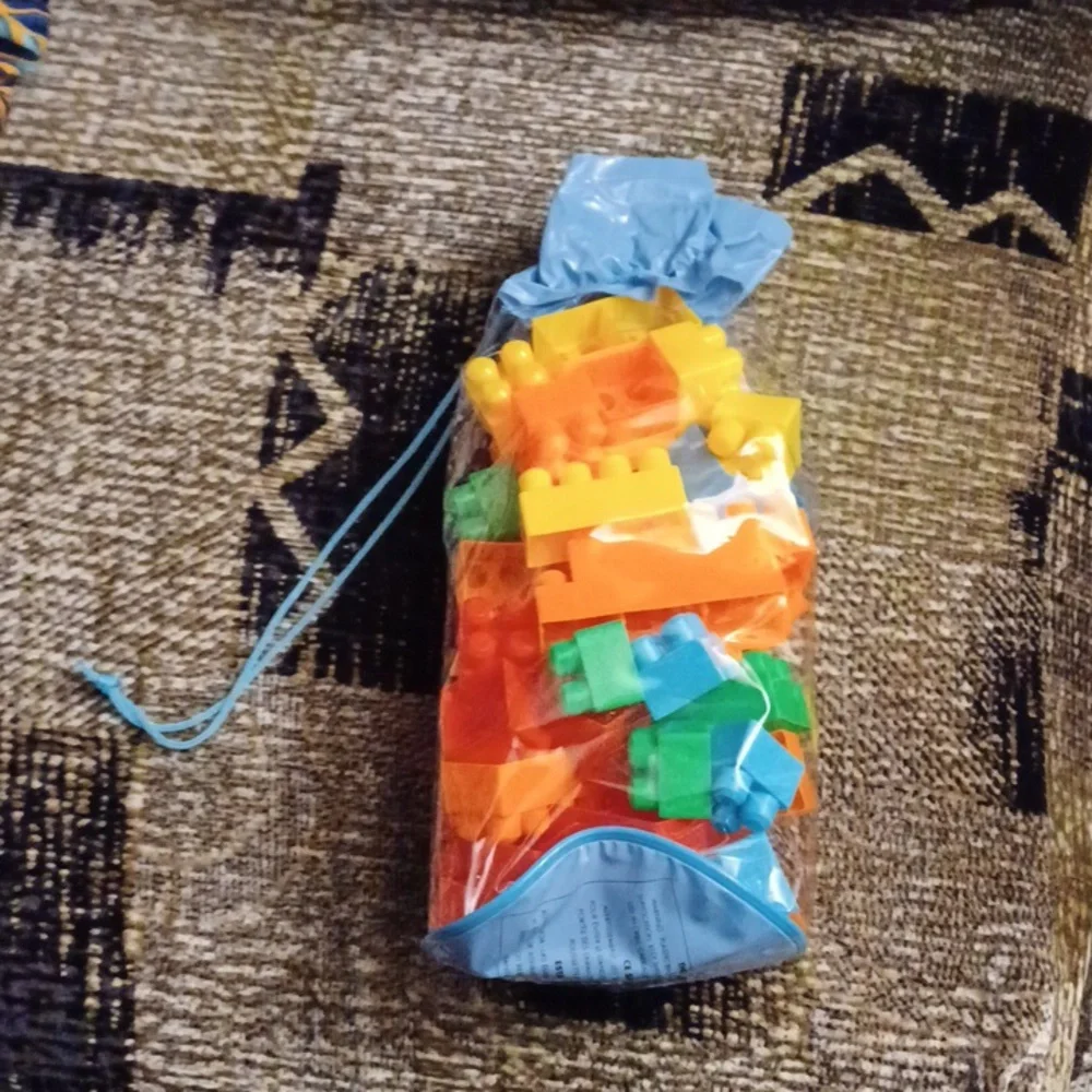 4/$40 Colorful Building Blocks Set - Picture 2 of 4